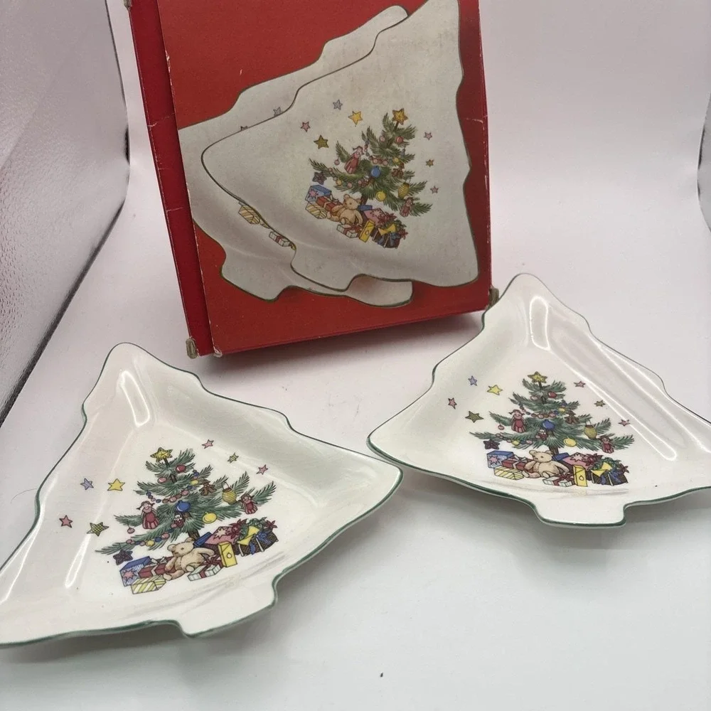 Nikko~Christmastime/Happy Holidays~Christmas Tree Candy Dishes~6